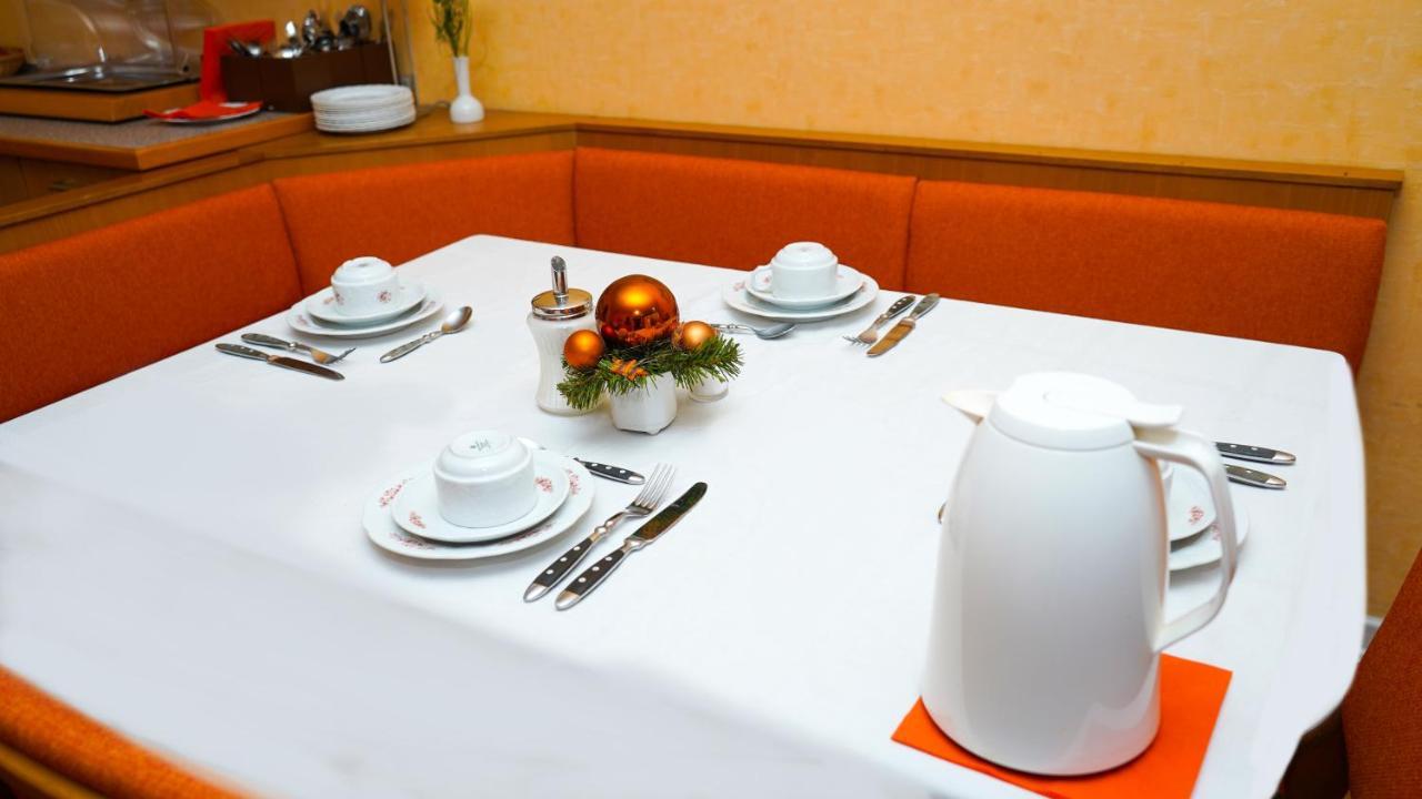 Itm Hotel Bettkaestchen Am Sachsenwald Райнбек Екстериор снимка