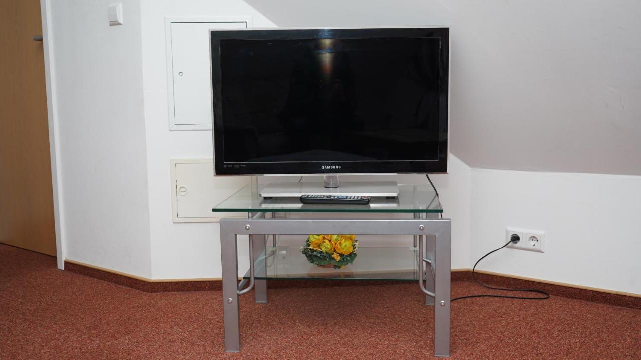 Itm Hotel Bettkaestchen Am Sachsenwald Райнбек Екстериор снимка