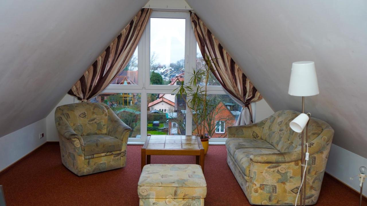 Itm Hotel Bettkaestchen Am Sachsenwald Райнбек Екстериор снимка